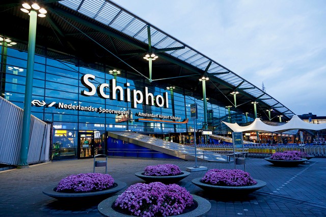 taxi vliegveld schiphol amsterdam airport taxivervoer zeeland brabant